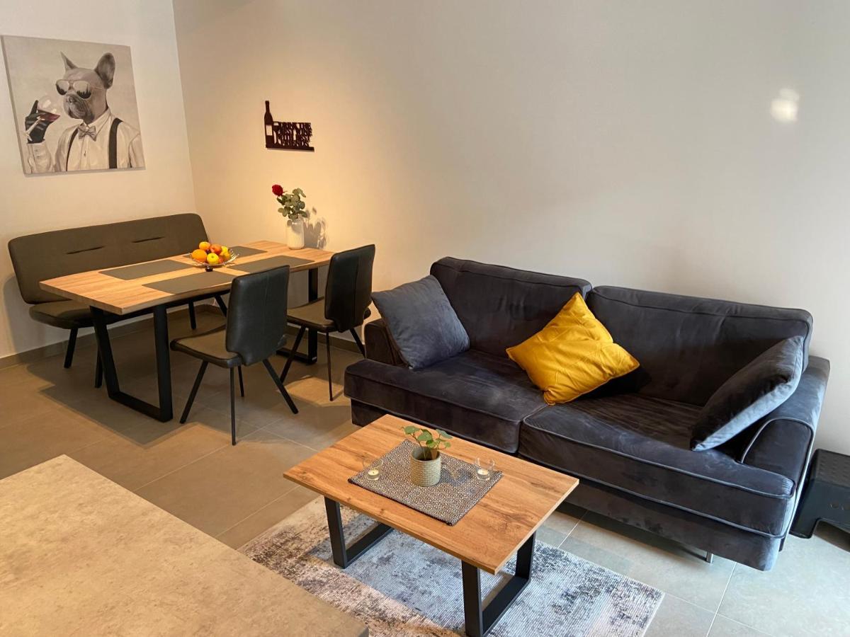 Apartment Lucie Plomin Luaran gambar