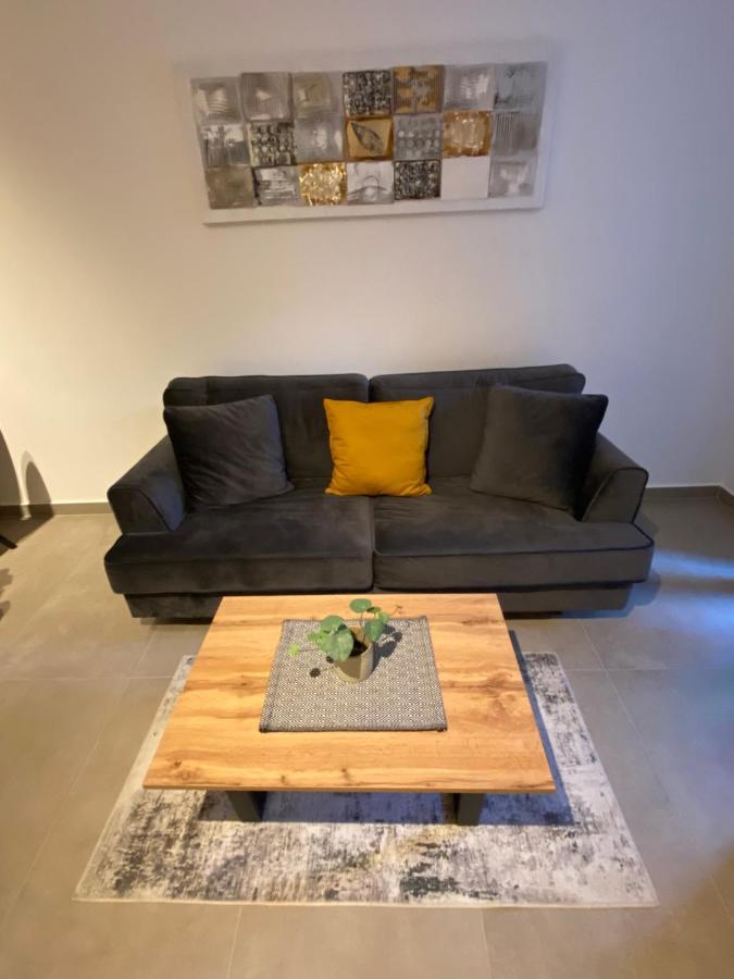 Apartment Lucie Plomin Luaran gambar
